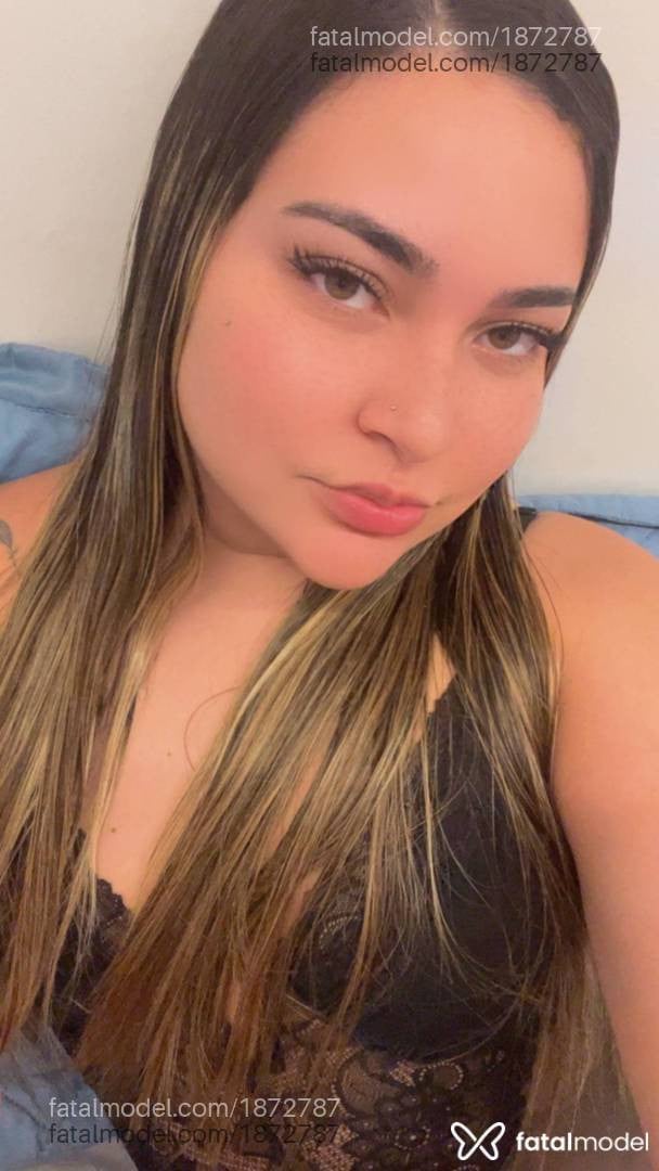Acompanhante mulher loira (o) de olhos mel em Maceió Acompanhante mulher loira (o) de olhos mel em Maceió - Vitória Menezes