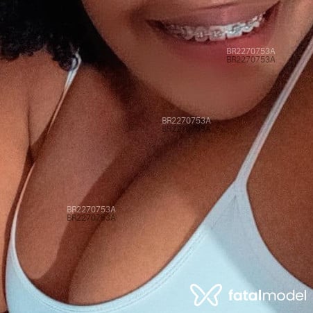 Acompanhante mulher morena (o) de olhos pretos em Barretos - Princesas