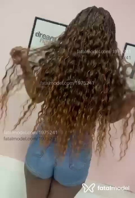 Acompanhante mulher trans morena (o) de olhos castanhos em Volta Redonda Acompanhante mulher trans morena (o) de olhos castanhos em Volta Redonda - Morena Texana