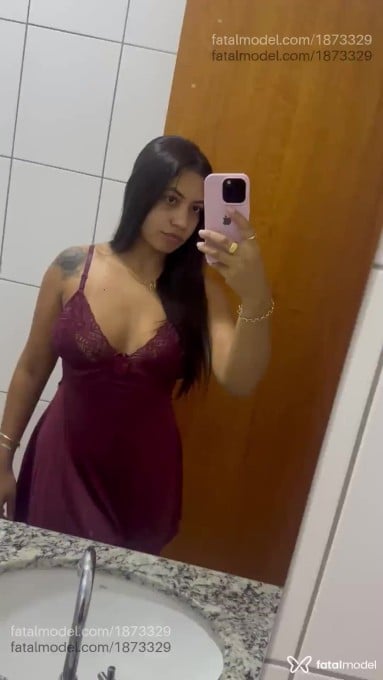 Acompanhante mulher com cabelo castanho de olhos pretos em Ourinhos - Bruna
