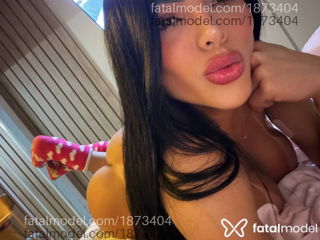 Acompanhante mulher trans morena (o) de olhos castanhos - Sofia santtos