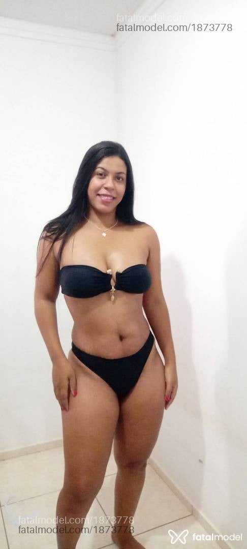 Acompanhante mulher morena (o) de olhos pretos - Emilly Assis Acompanhante mulher morena (o) de olhos pretos - Emilly Assis
