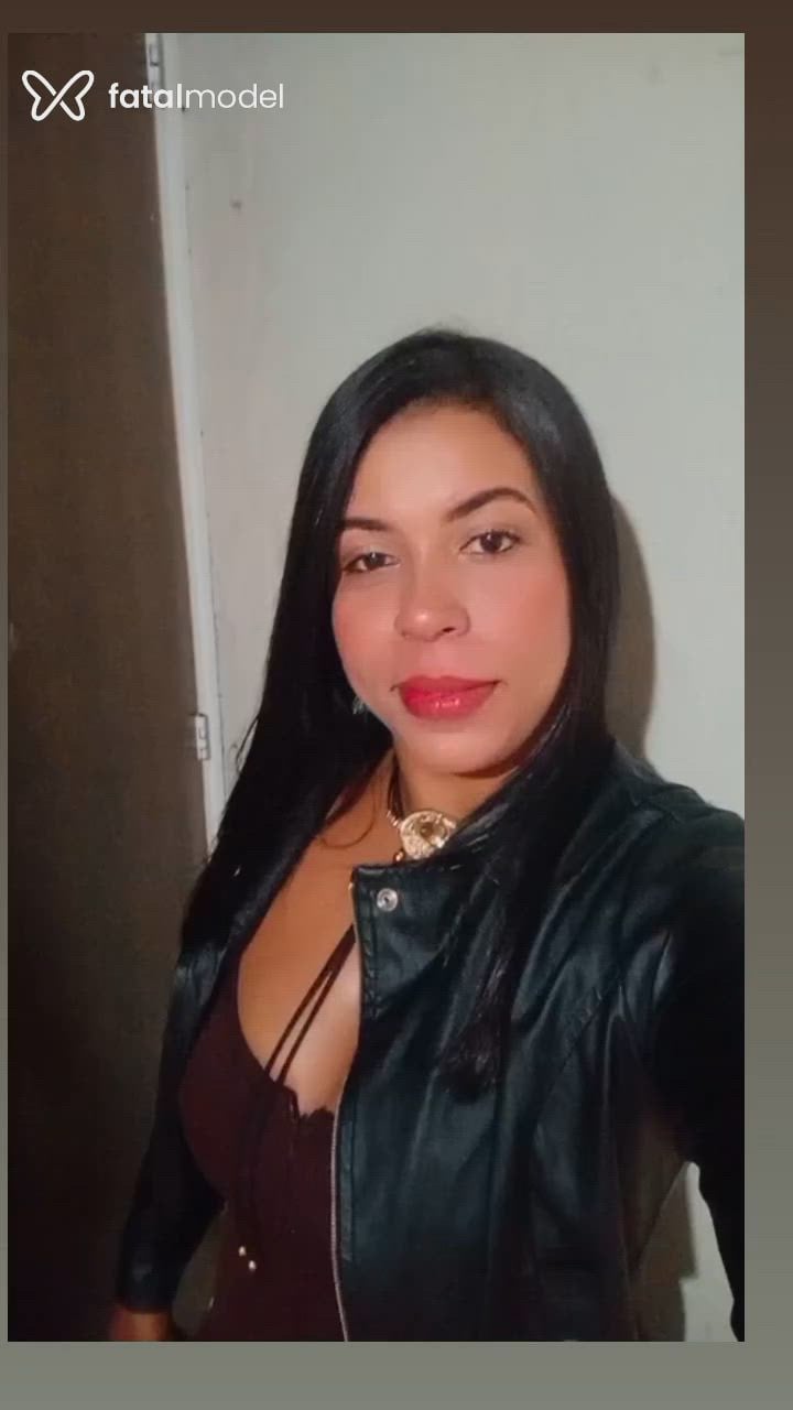 Acompanhante mulher morena (o) de olhos pretos em Itumbiara Acompanhante mulher morena (o) de olhos pretos em Itumbiara - Emilly Assis