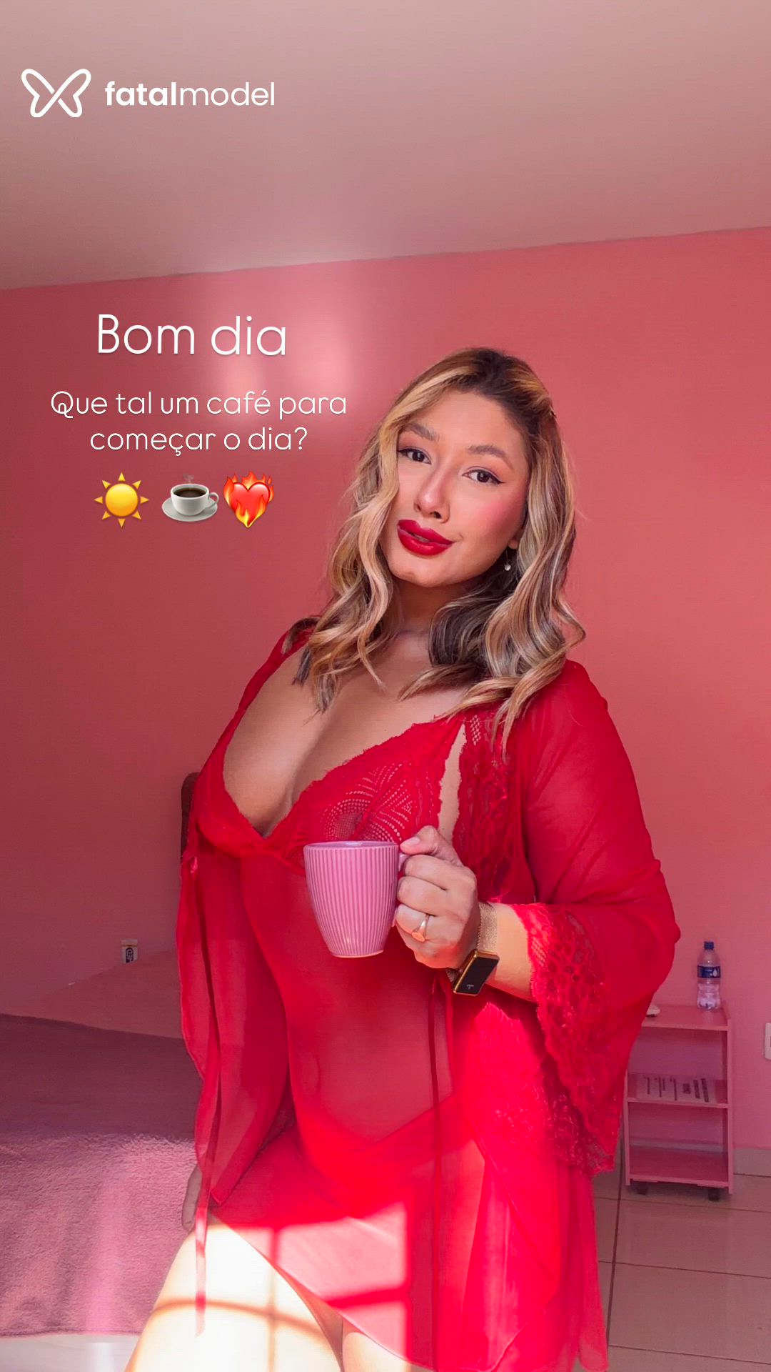 Acompanhante mulher loira (o) de olhos castanhos em Barretos Acompanhante mulher loira (o) de olhos castanhos em Barretos - Melissa Souza