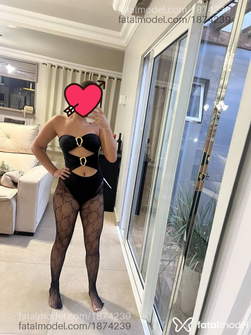 Acompanhante mulher morena (o) de olhos mel em Goiânia - Lívia