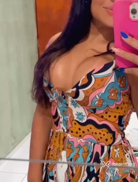 Acompanhante mulher com cabelo castanho de olhos castanhos - Melissa Castro