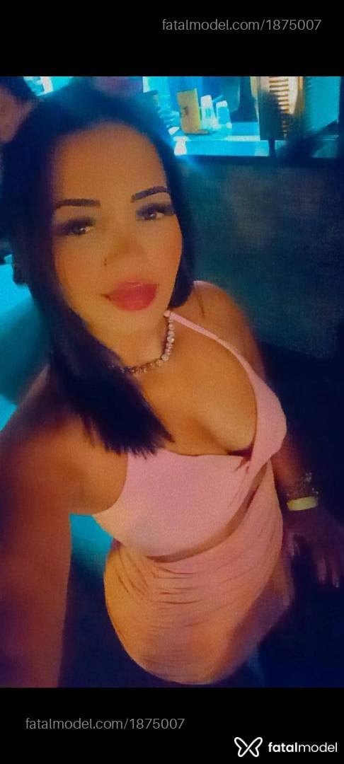 Acompanhante mulher morena (o) de olhos pretos em Araxá Acompanhante mulher morena (o) de olhos pretos em Araxá - Patricia Rosa
