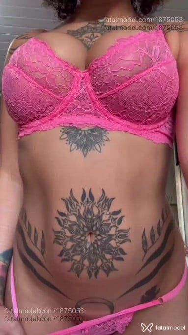 Acompanhante mulher morena (o) de olhos castanhos em Florianópolis - Nina
