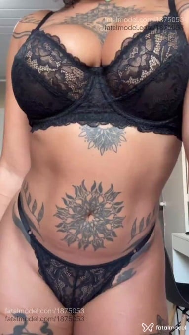 Acompanhante mulher morena (o) de olhos castanhos em Florianópolis - Nina