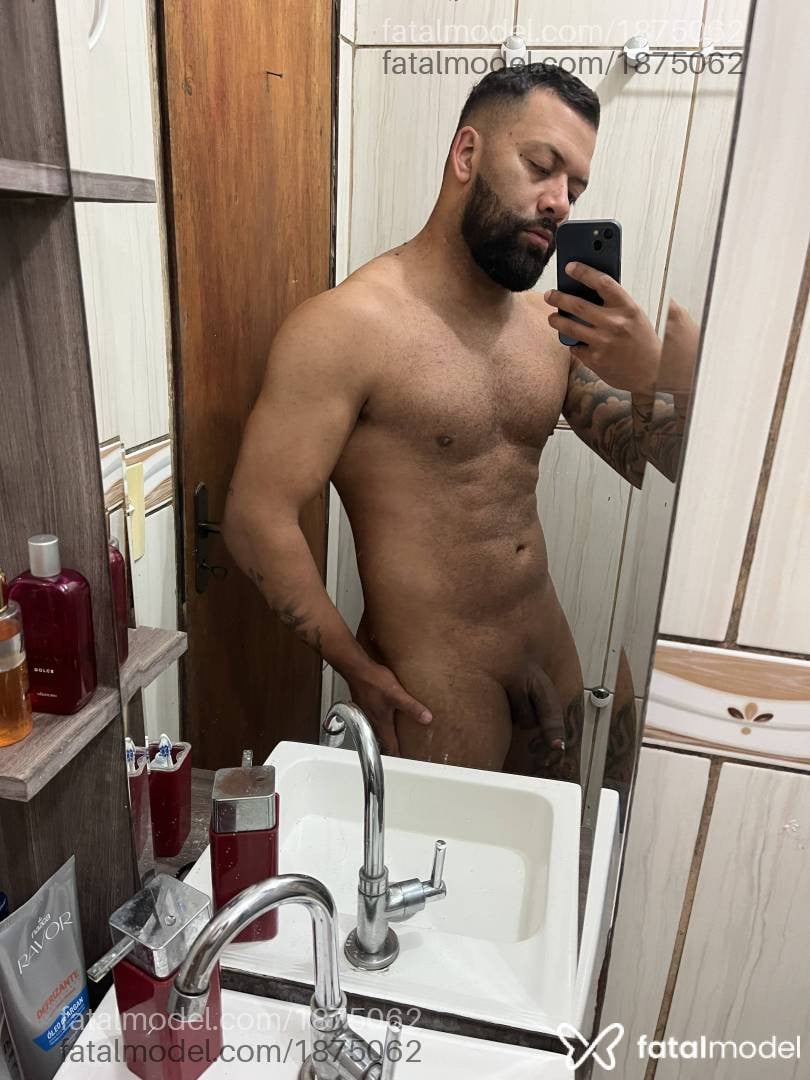 Acompanhante homem morena (o) de olhos castanhos em Porto Alegre - Gabriel Duarte