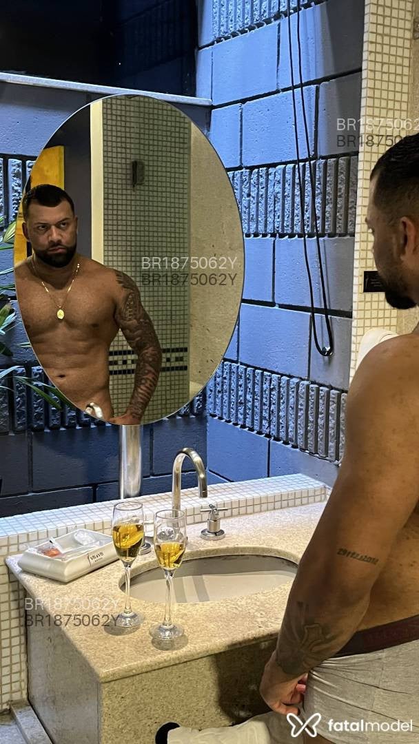 Acompanhante homem morena (o) de olhos castanhos em Porto Alegre - Gabriel Duarte
