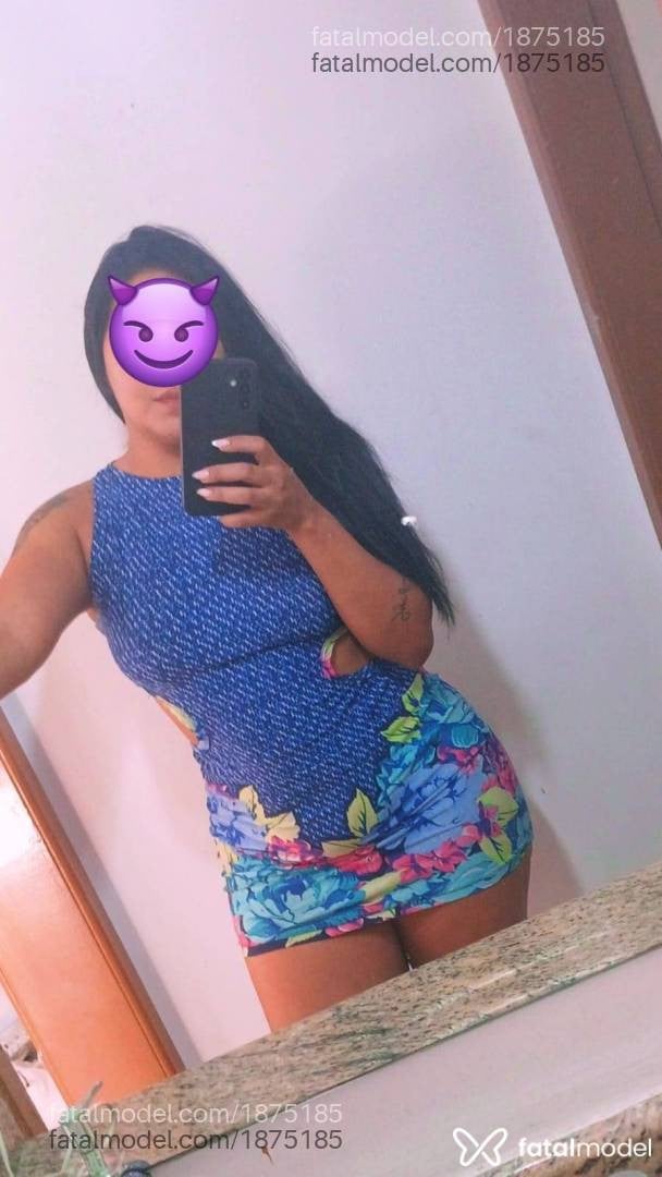 Acompanhante mulher com cabelo castanho de olhos castanhos - Julia