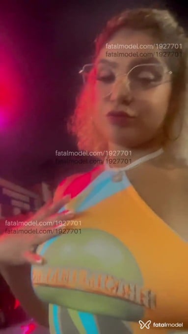 Acompanhante mulher loira (o) de olhos castanhos em São Paulo - Barbara Sol