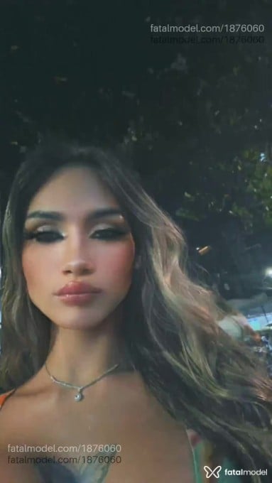 Acompanhante mulher trans loira (o) de olhos mel em Vitória Acompanhante mulher trans loira (o) de olhos mel em Vitória - Isis Velez