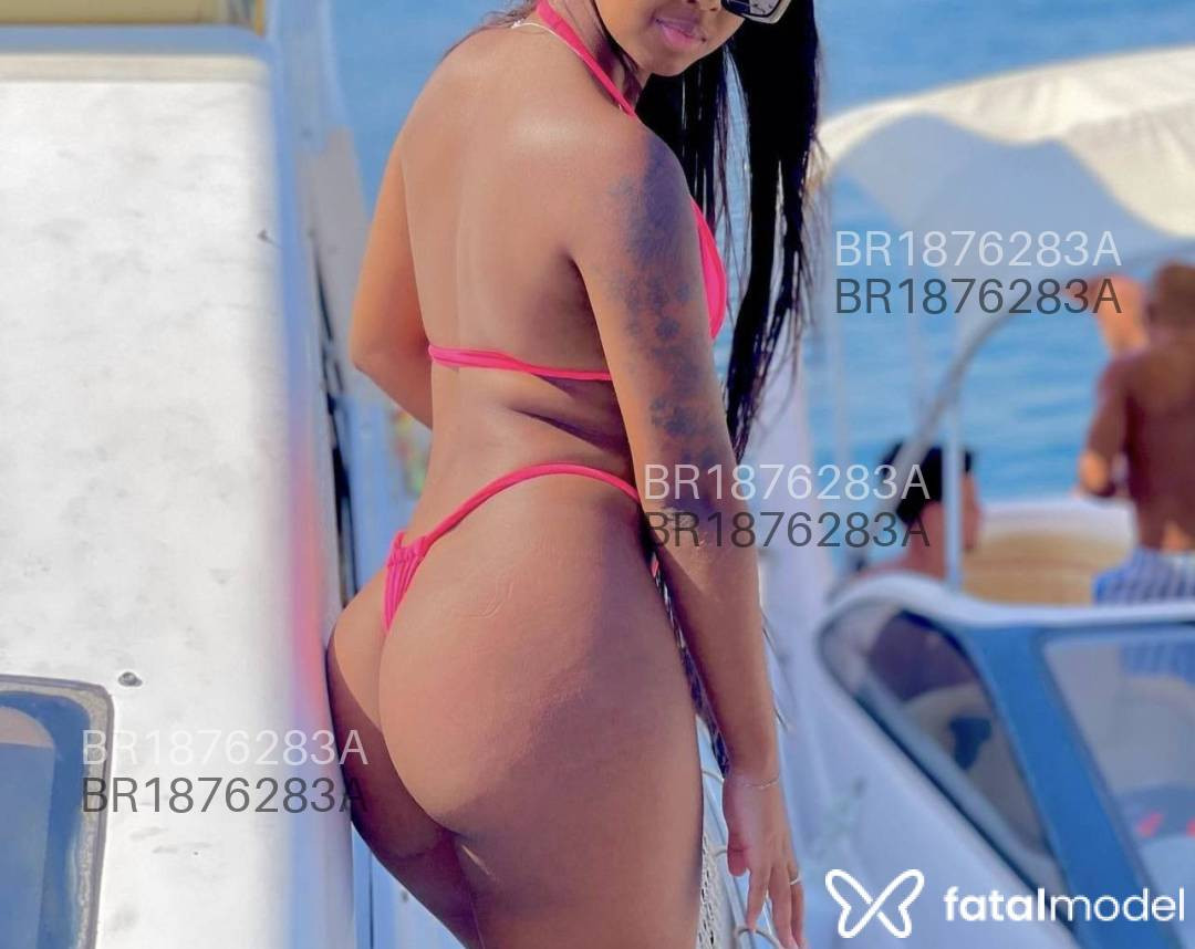 Acompanhante mulher morena (o) de olhos castanhos em Angra dos Reis - Ana Júlia