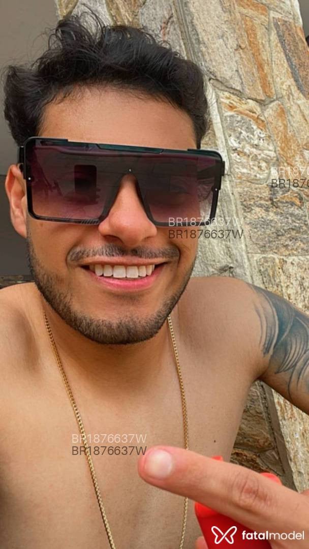 Acompanhante homem com cabelo castanho de olhos castanhos em Vitória da Conquista - Gabriel