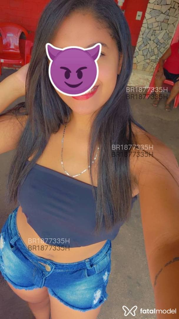 Acompanhante mulher morena (o) de olhos pretos - Laila Acompanhante mulher morena (o) de olhos pretos - Laila