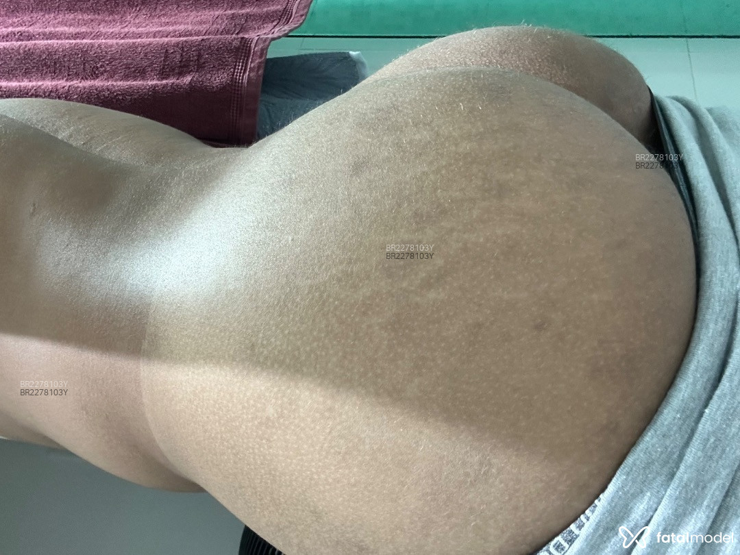 Acompanhante homem com cabelo castanho de olhos castanhos em São Paulo Acompanhante homem com cabelo castanho de olhos castanhos em São Paulo - Ander