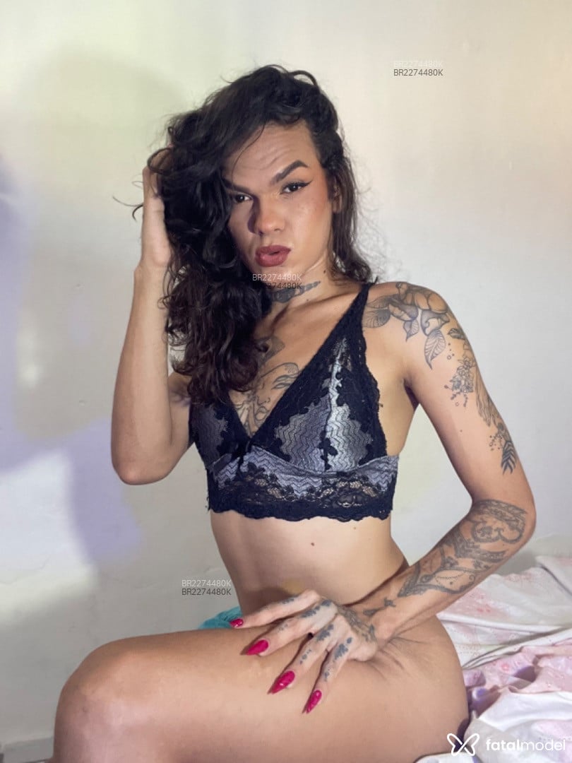 Acompanhante mulher trans morena (o) de olhos pretos em Natal - Ayalla Lemos
