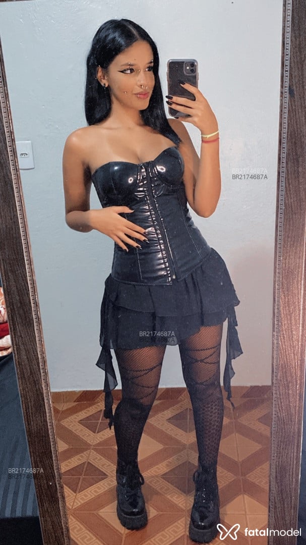 Acompanhante mulher ruiva (o) de olhos pretos em São Paulo - Luahh