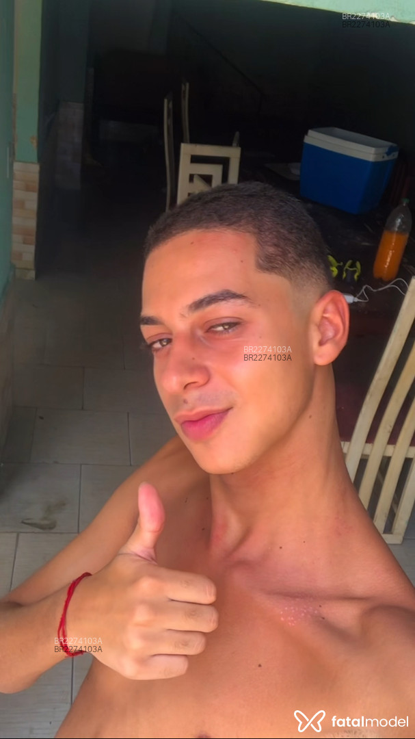 Acompanhante homem morena (o) de olhos castanhos - Gaabe Acompanhante homem morena (o) de olhos castanhos - Gaabe