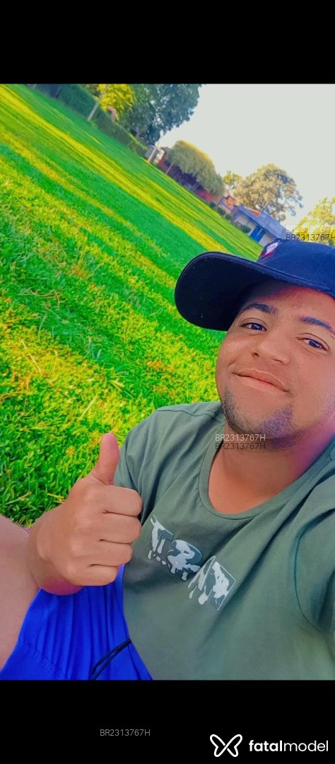 Acompanhante homem morena (o) de olhos castanhos em Manduri - Ricardo Silva