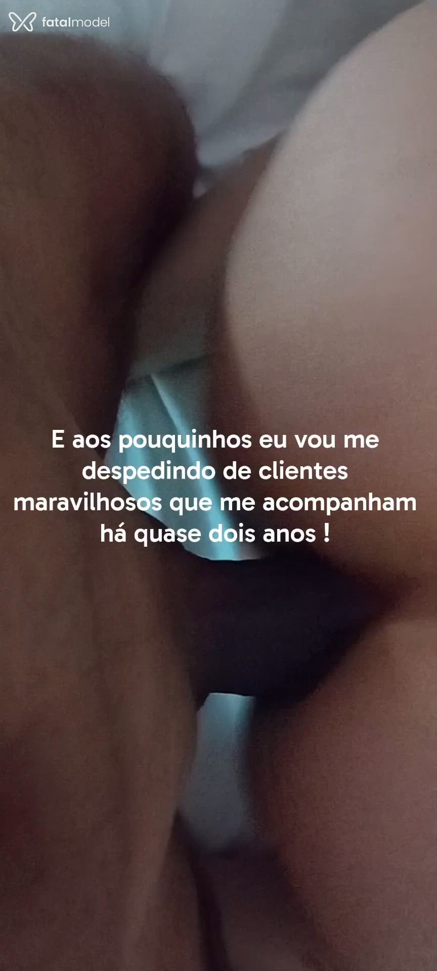 Acompanhante mulher loira (o) de olhos castanhos - Fabi Peralta