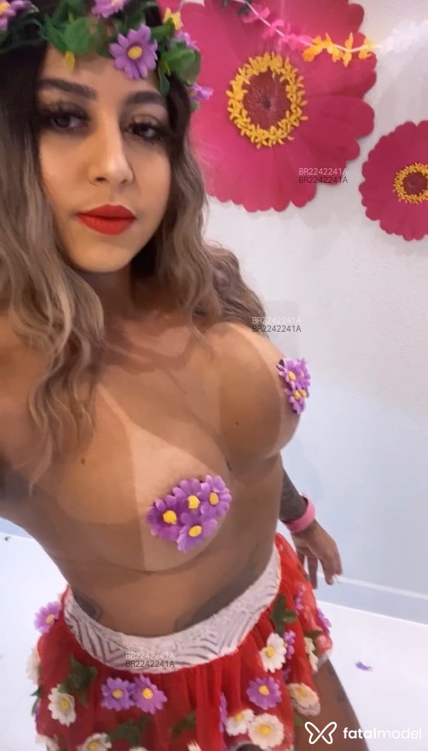Acompanhante mulher loira (o) de olhos castanhos em Campinas - Angel