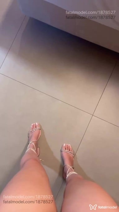 Acompanhante mulher com cabelo castanho de olhos castanhos - Laura Acompanhante mulher com cabelo castanho de olhos castanhos - Laura