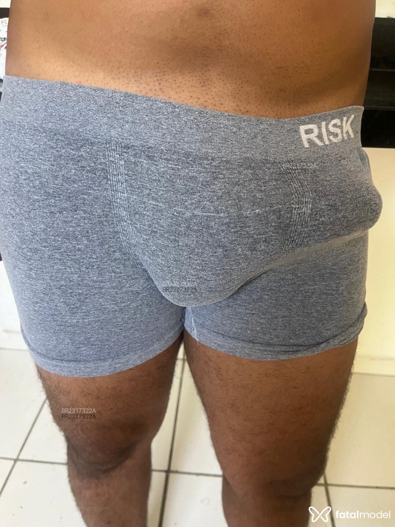 Acompanhante homem morena (o) de olhos castanhos em Virtual - Nando
