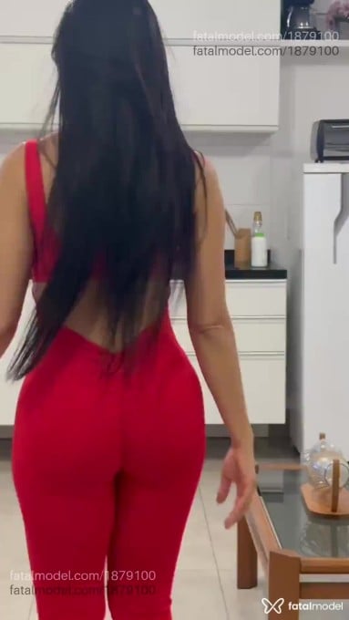 Acompanhante mulher morena (o) de olhos verdes - ágatha Valentini Acompanhante mulher morena (o) de olhos verdes - ágatha Valentini