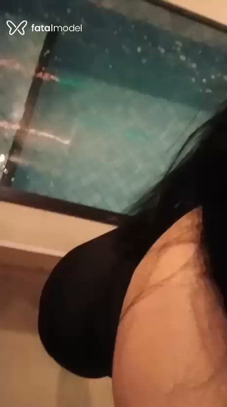 Acompanhante mulher morena (o) de olhos castanhos em Vila Velha Acompanhante mulher morena (o) de olhos castanhos em Vila Velha - Sabrina Ferrari