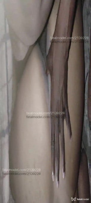 Acompanhante homem com cabelo castanho de olhos pretos - Klaus