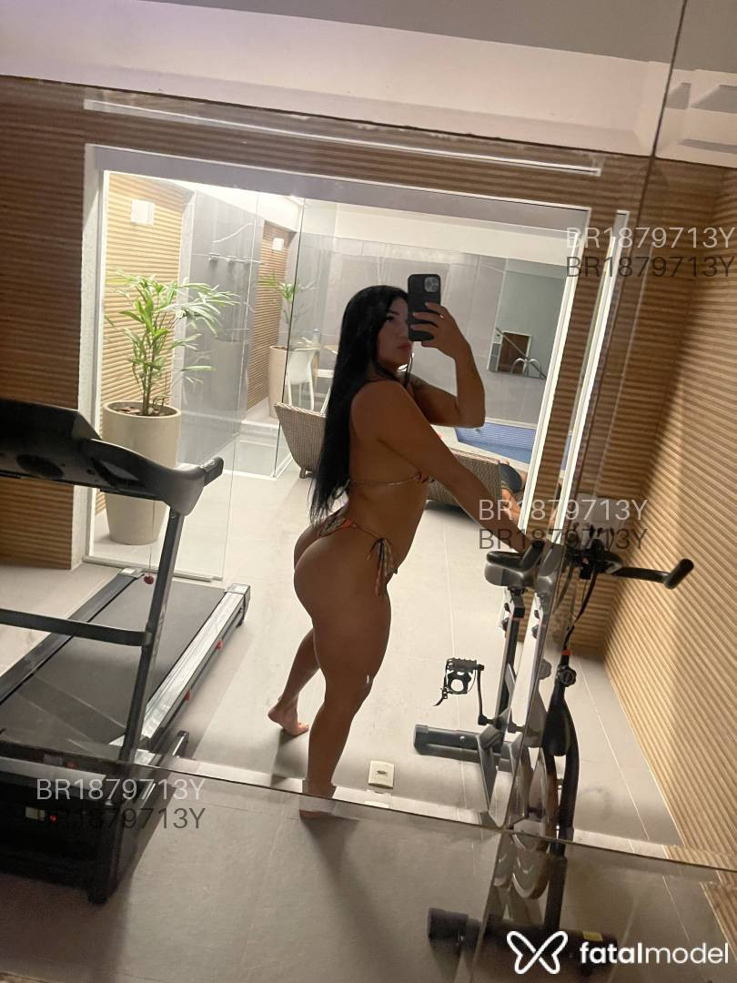 Acompanhante mulher morena (o) de olhos pretos em Rio de Janeiro - Mia
