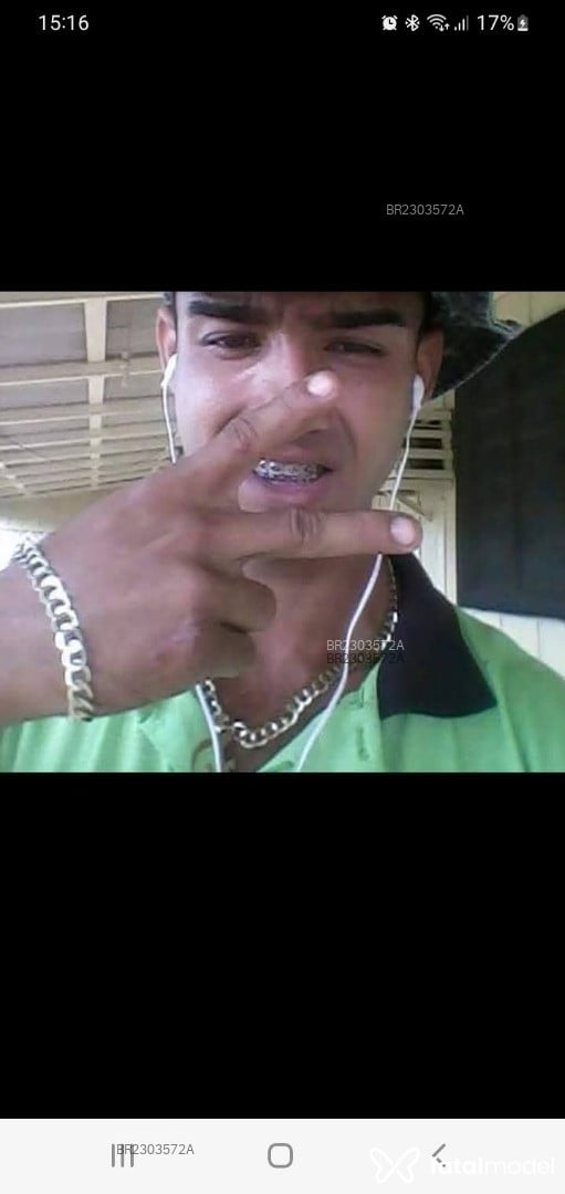 Acompanhante homem com cabelo castanho de olhos castanhos em Ariquemes Acompanhante homem com cabelo castanho de olhos castanhos em Ariquemes - Morena Bandida