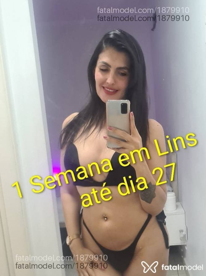 Acompanhante mulher trans morena (o) de olhos pretos - Yasmin Velask