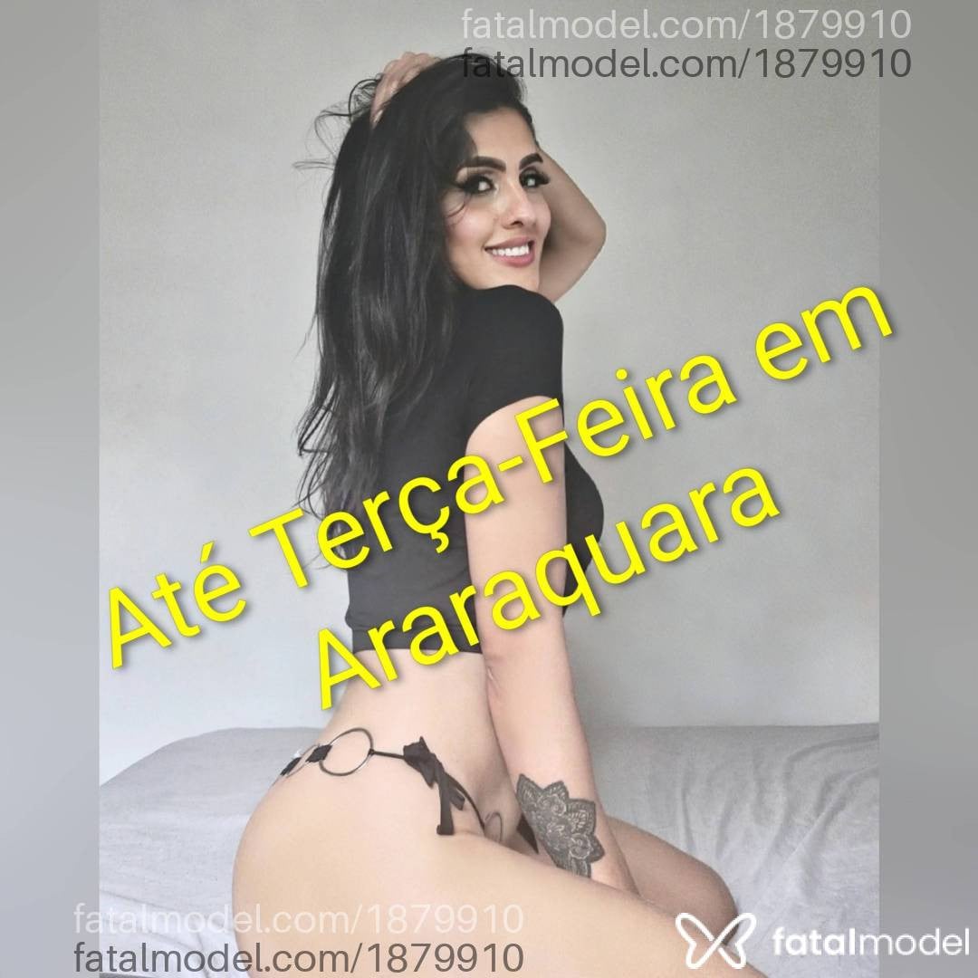 Acompanhante mulher trans morena (o) de olhos pretos - Yasmin Velask