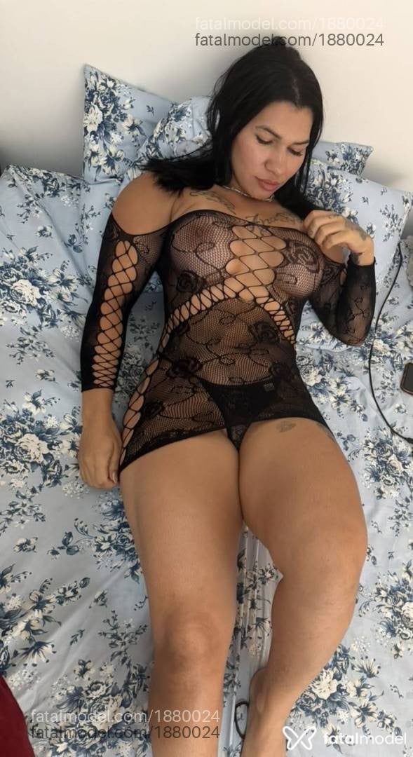 Acompanhante mulher morena (o) de olhos pretos - Bianca moura