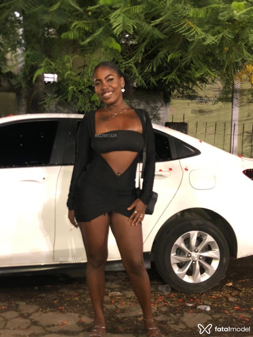 Acompanhante mulher morena (o) de olhos castanhos em Rio de Janeiro - Pérola Negra