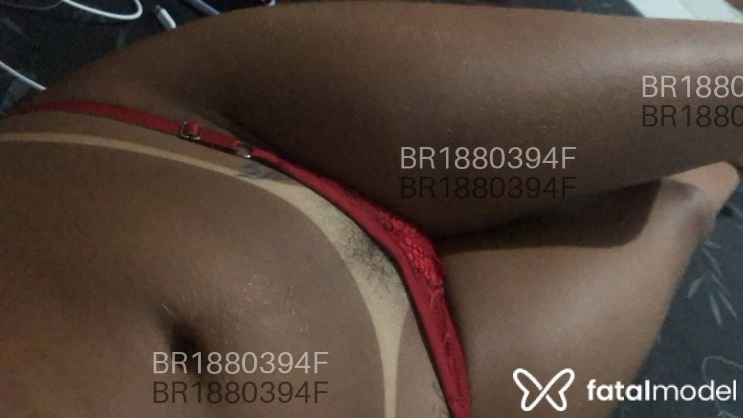 Acompanhante mulher com cabelo castanho de olhos pretos em Serra Acompanhante mulher com cabelo castanho de olhos pretos em Serra - Vivi silva