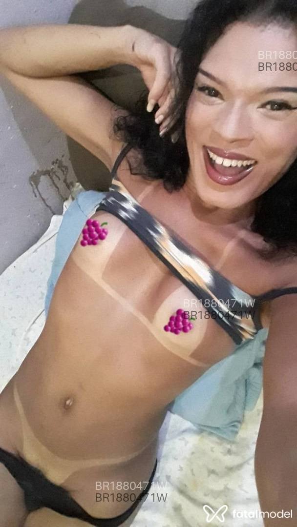 Acompanhante mulher trans morena (o) de olhos castanhos - Maria Eduarda Acompanhante mulher trans morena (o) de olhos castanhos - Maria Eduarda