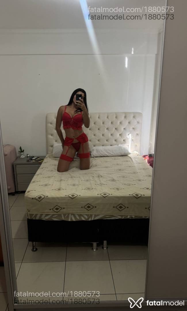 Acompanhante mulher morena (o) de olhos pretos em Maringá - Layane Souza