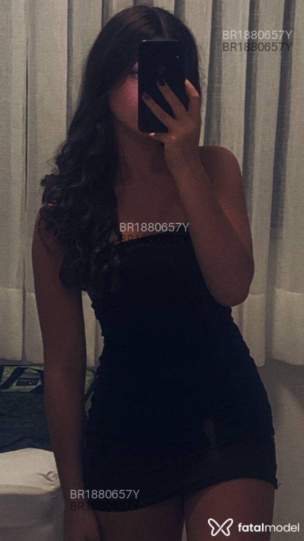 Acompanhante mulher morena (o) de olhos pretos em Manhuaçu Acompanhante mulher morena (o) de olhos pretos em Manhuaçu - Luna Lombardi