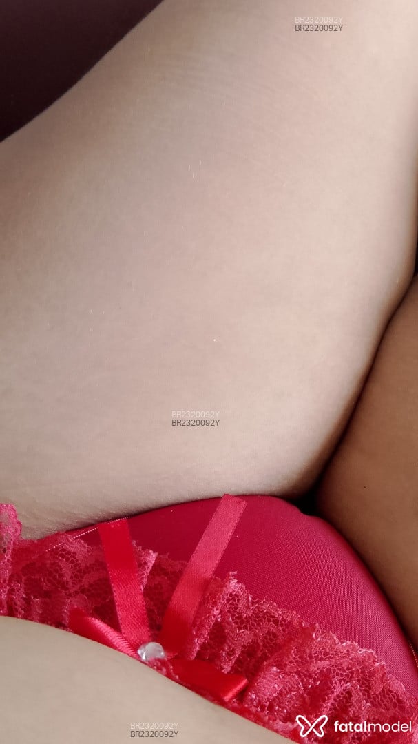 Acompanhante mulher com cabelo castanho de olhos castanhos em João Pessoa - Rita