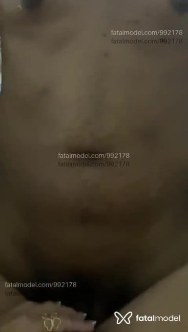 Acompanhante travesti morena (o) de olhos pretos em Virtual Acompanhante travesti morena (o) de olhos pretos em Virtual - LARISSSA PIMENTINH