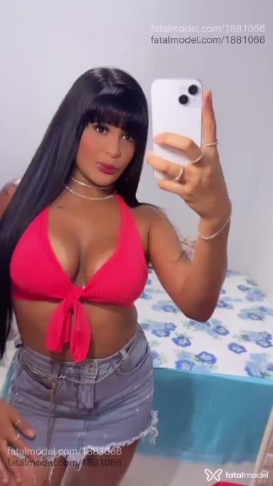 Acompanhante mulher loira (o) de olhos pretos em Juara Acompanhante mulher loira (o) de olhos pretos em Juara - Gabriella