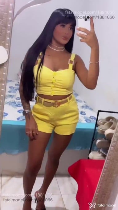 Acompanhante mulher loira (o) de olhos pretos em Juara Acompanhante mulher loira (o) de olhos pretos em Juara - Gabriella