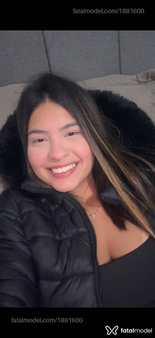 Acompanhante mulher morena (o) de olhos castanhos - Alice