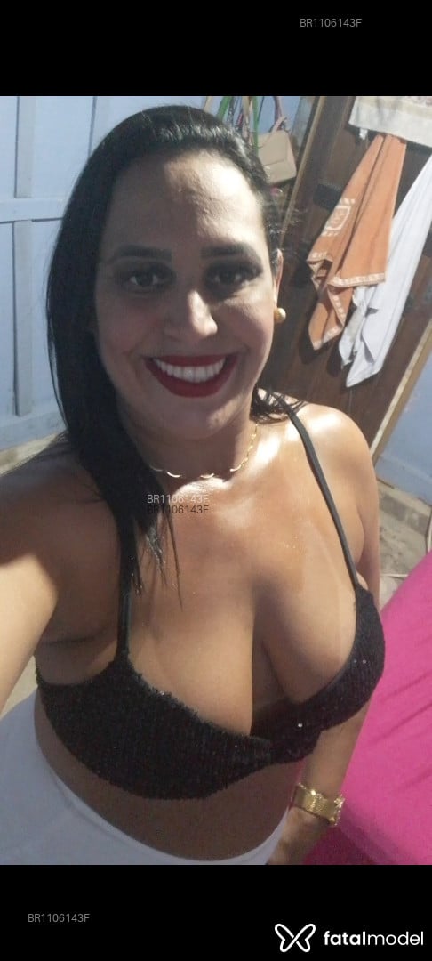 Acompanhante mulher morena (o) de olhos castanhos - Paula Acompanhante mulher morena (o) de olhos castanhos - Paula