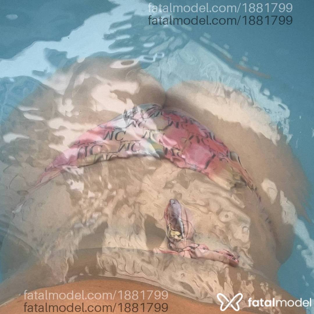 Acompanhante mulher loira (o) de olhos azuis em Porto Alegre - Sol Novaes